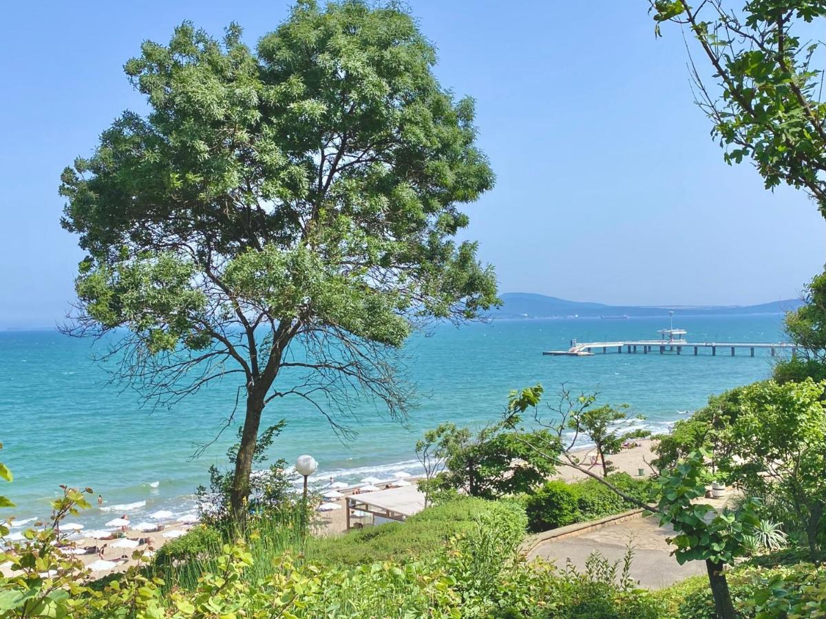 Sea Garden One Bed Apartment Burgas Екстер'єр фото